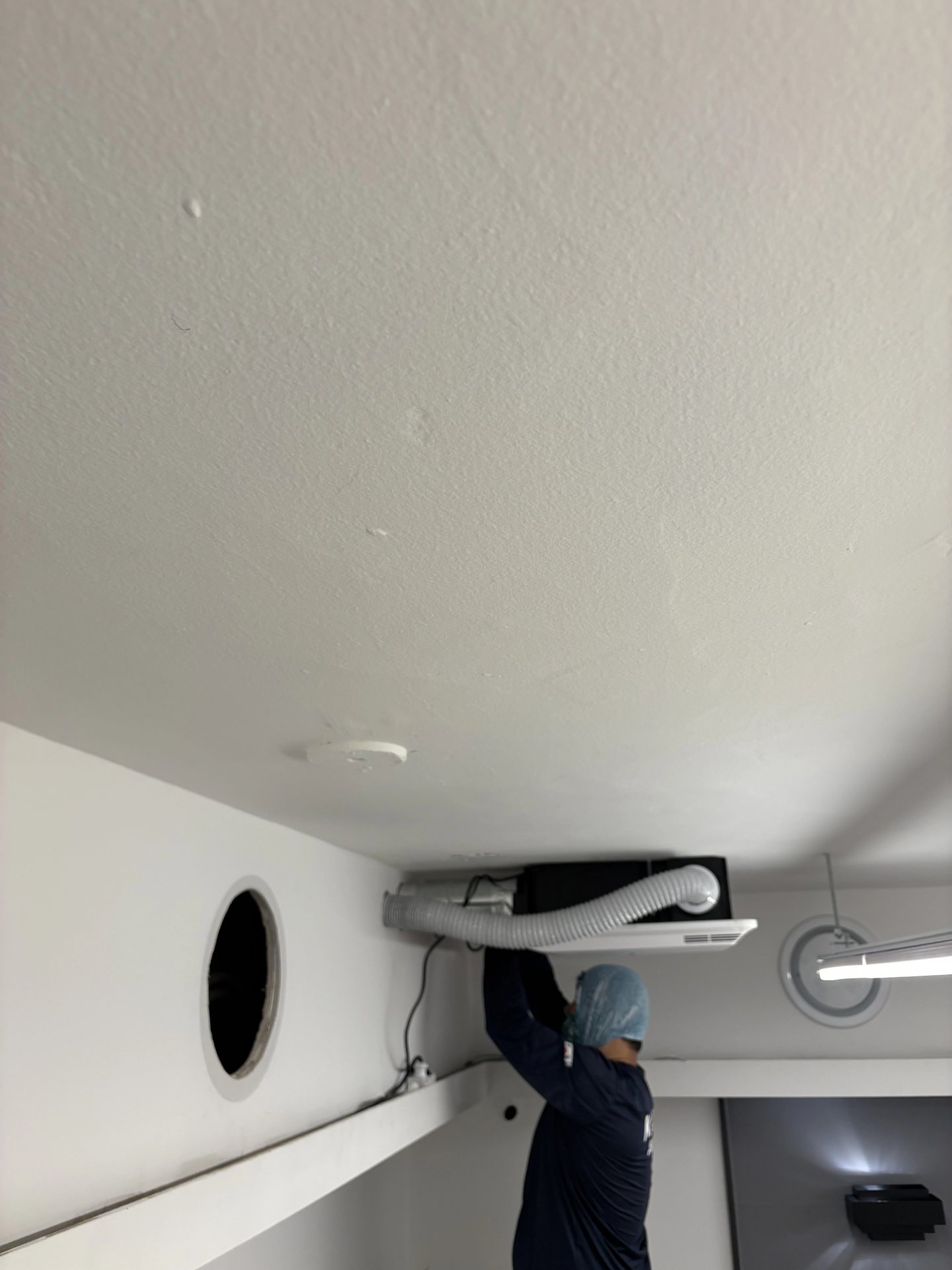 공덕 덕트 환기배관 시공 현장 사진