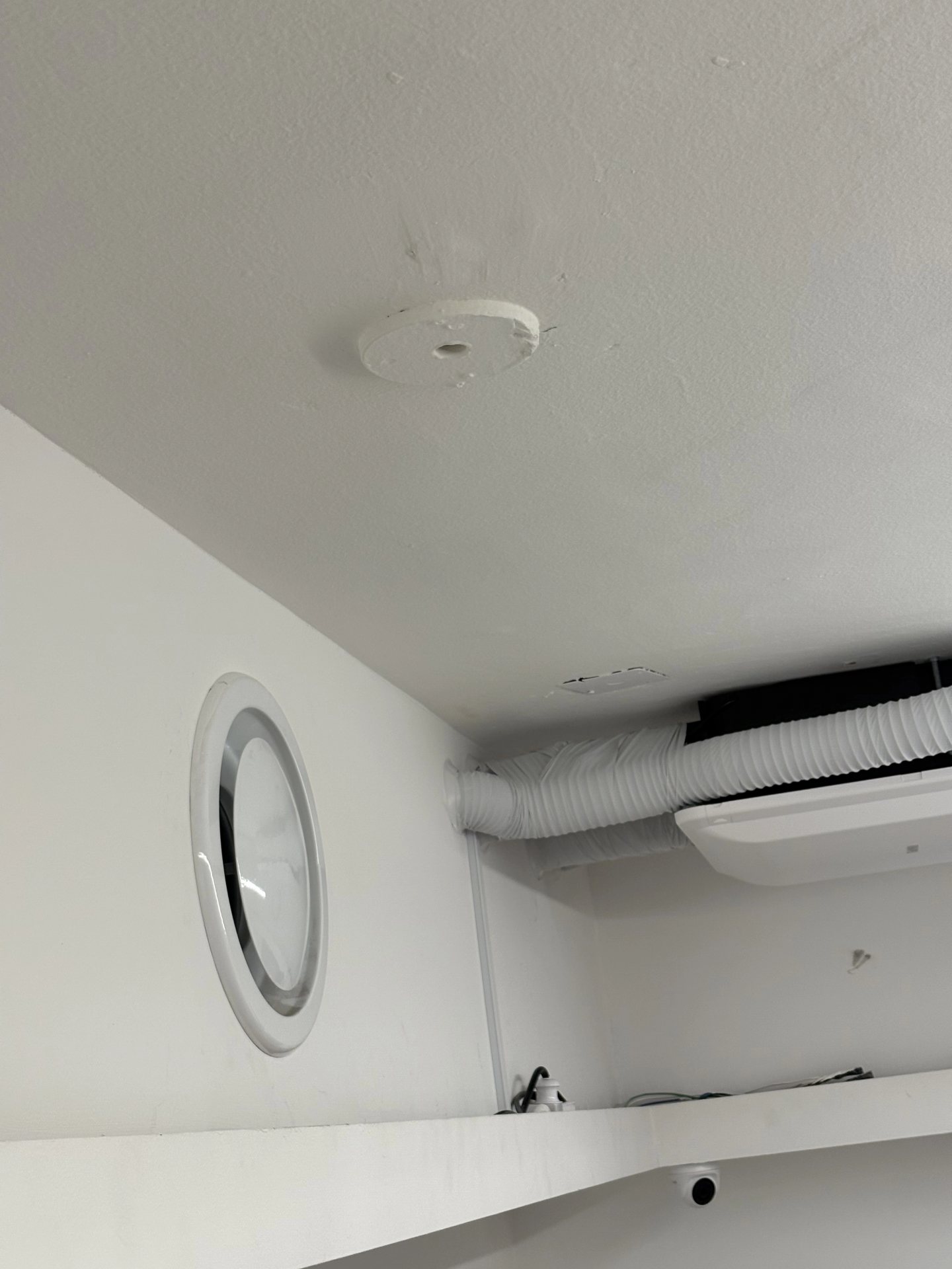 공덕 덕트 환기배관 시공 현장 사진